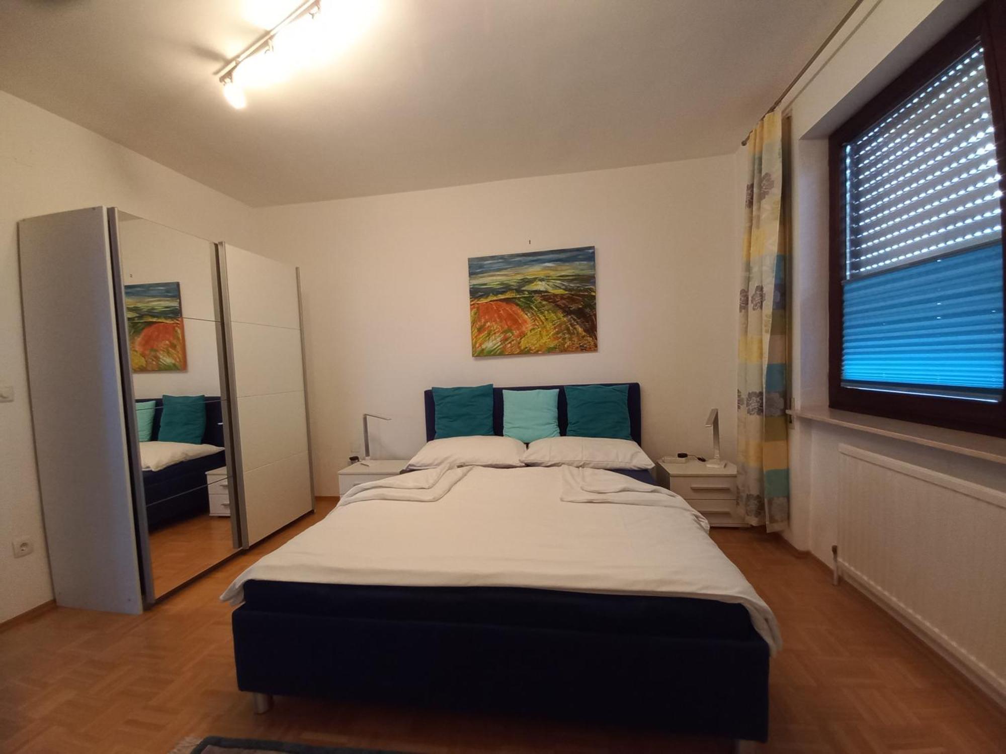 Appartment Cerny Айзенщат Екстериор снимка